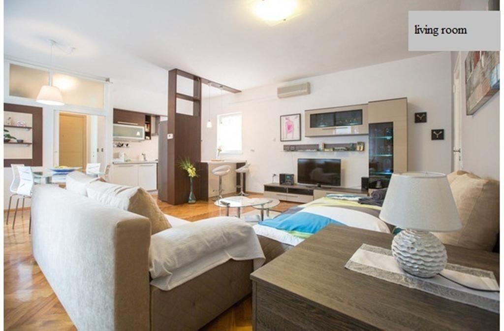 Apartment Atrium Plaza ซาเกร็บ ห้อง รูปภาพ